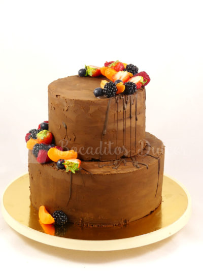 tarta de chocolate y frutas