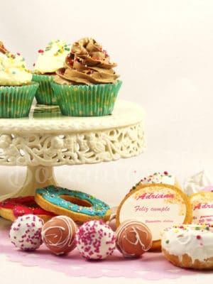 pack de dulces personalizados para celebrar el cumple en casa