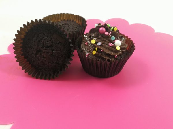 cupcakes de chocolate y coco sanos