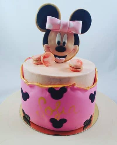 tarta original de Minnie con doble cobertura